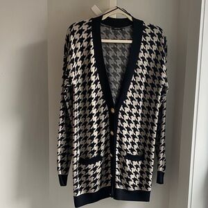 RW&CO. Black and Cream Houndstooth Cardigan